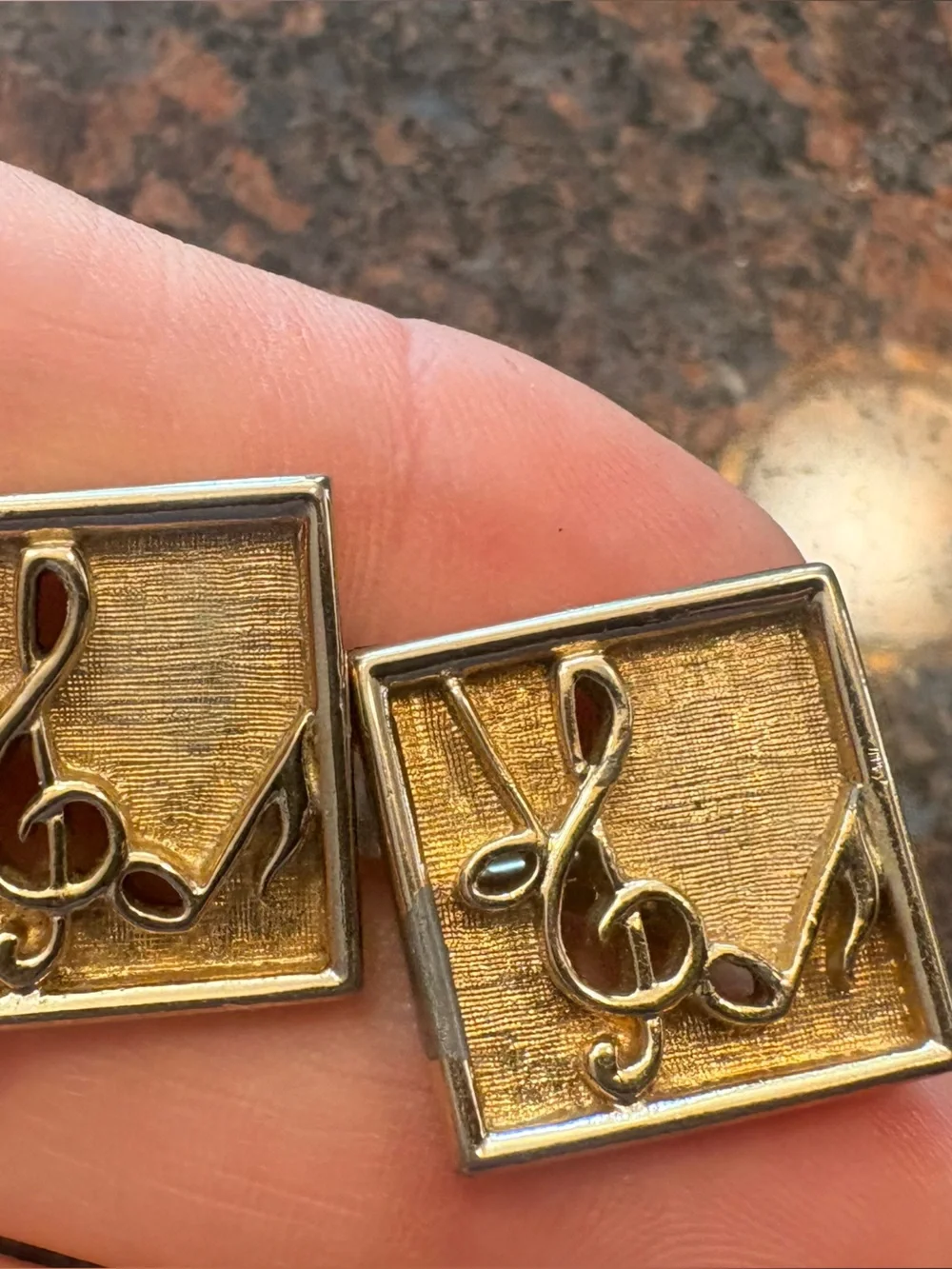Vtg musical notes cleff Square Gold Tone Cuff Links